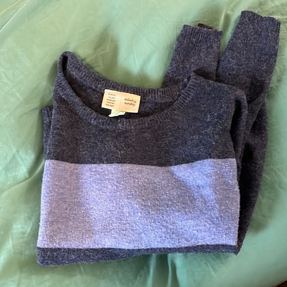 Medium Anthropologie blue sweater - Picture 5 of 5